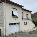  maison avec 5 chambre(s) en location à Mazamet