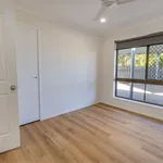 Rent 4 bedroom house in Bargara