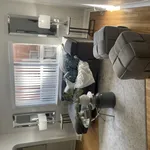 Appartement de 613 m² avec 1 chambre(s) en location à Toronto