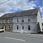 Rent 3 bedroom apartment in Wales