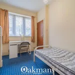 Rent 4 bedroom apartment in West Midlands