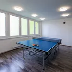 Pronajměte si 2 ložnic/e byt o rozloze 68 m² v Prague