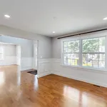 4 room apartment to let in 
                    River Edge, 
                    NJ
                    07661