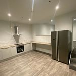 Rent 3 bedroom flat in Wales