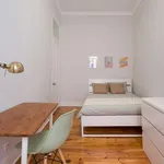 Rent a room in lisbon