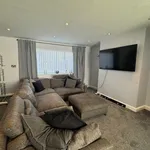 Rent 3 bedroom apartment in Yorkshire And The Humber