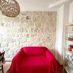 Rent 2 bedroom apartment of 33 m² in Paris