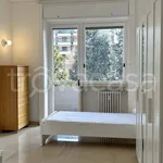 Rent 3 bedroom apartment of 90 m² in Milano