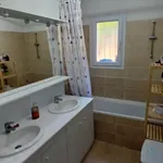 Appartement de 65 m² avec 3 chambre(s) en location à NIMES