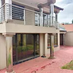 Rent 3 bedroom house in Johannesburg