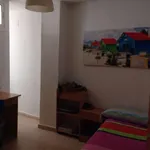 Alquilar 4 dormitorio apartamento en Valencia