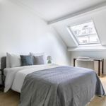 Appartement de 635 m² avec 2 chambre(s) en location à Paris