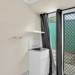 Rent 4 bedroom house in Crestmead