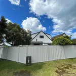 Rent 3 bedroom house in Papamoa Beach