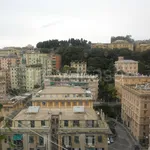 Affitto 3 camera appartamento di 75 m² in Genova