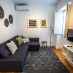 Rent 1 bedroom apartment in Lisbon