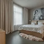 Huur 3 slaapkamer appartement van 180 m² in Den Haag