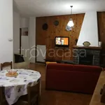 Rent 4 bedroom apartment of 80 m² in Temù