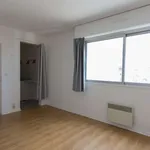 Rent 1 bedroom apartment of 23 m² in Bordeaux