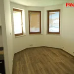 Pronajměte si 1 ložnic/e byt o rozloze 42 m² v Zlín