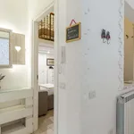 Rent 2 bedroom apartment of 50 m² in Naples