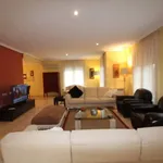 Rent 3 bedroom house of 260 m² in orihuela costa 