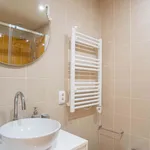 Alugar 5 quarto apartamento de 82 m² em Porto