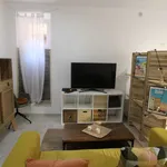 Rent 2 bedroom apartment of 37 m² in Hyères