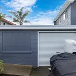 Rent 4 bedroom house in Batemans Bay