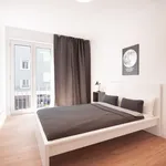 Miete 4 Schlafzimmer wohnung von 90 m² in Düsseldorf