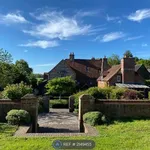 Rent 9 bedroom house in South West England