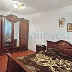 Rent 4 bedroom apartment of 2 m² in Oradea