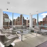 Rent 3 bedroom apartment of 255 m² in New York