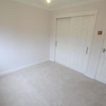 Rent 4 bedroom house in South East England