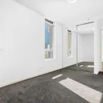 Rent 2 bedroom apartment in Carlton