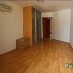 Pronajměte si 3 ložnic/e byt o rozloze 72 m² v Praha