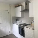 Rent 4 bedroom flat in Brighton