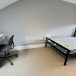 Rent 6 bedroom house in Cardiff