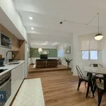 Rent 3 bedroom apartment in Barcelona