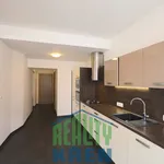 Pronajměte si 2 ložnic/e byt o rozloze 70 m² v Prague