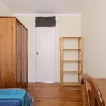 Rent 5 bedroom apartment in Lisbon