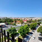 Rent 2 bedroom apartment of 80 m² in Amadora