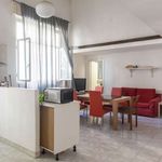 Rent a room in Roma