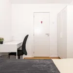 Rent a room in lisbon