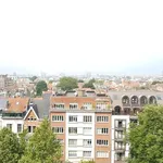 Rent 3 bedroom apartment in Uccle