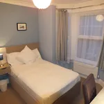 room in Waverley Road, Reading