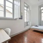 Rent a room in lisbon