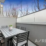 Rent 3 bedroom house in Brunswick East