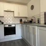 Rent 4 bedroom house in Wakefield