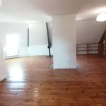 Appartement de 126 m² avec 4 chambre(s) en location à Beauvais